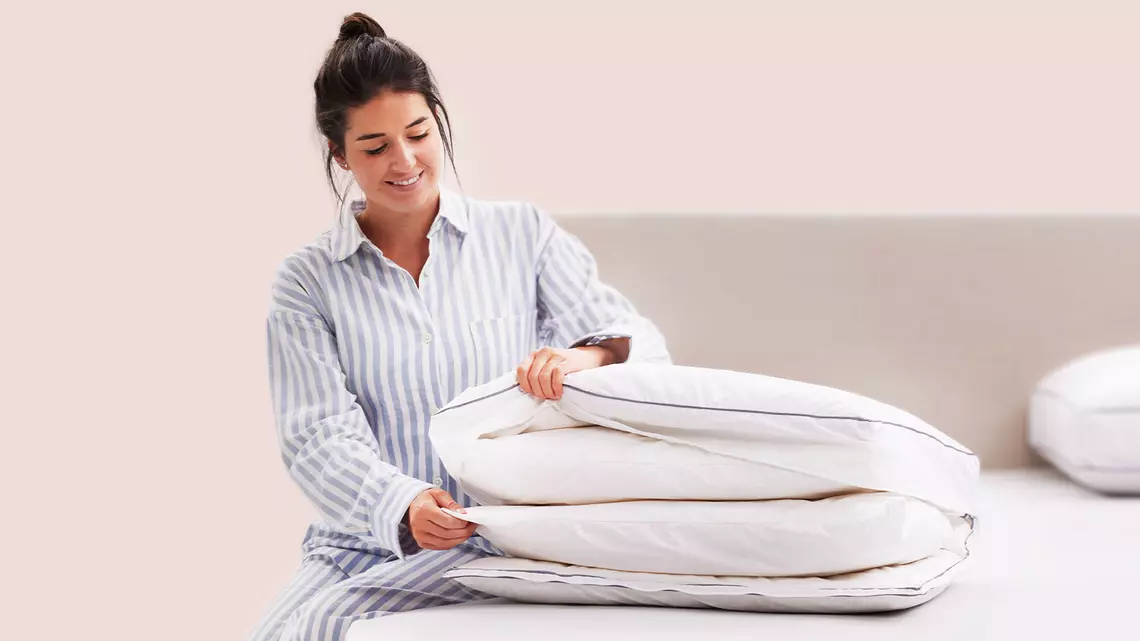 Das erste anpassbare Daunenkopfkissen